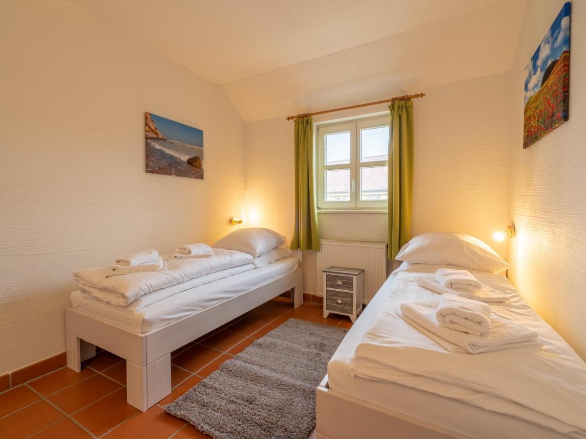 Feriendorf Rugana - Komfort Appartement Mit 2 Schlafzimmern Und Terrasse D03 Dranske Extérieur photo