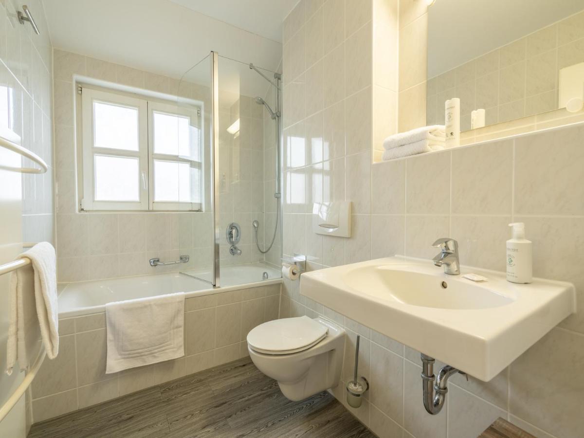 Feriendorf Rugana - Komfort Appartement Mit 2 Schlafzimmern Und Terrasse D03 Dranske Extérieur photo